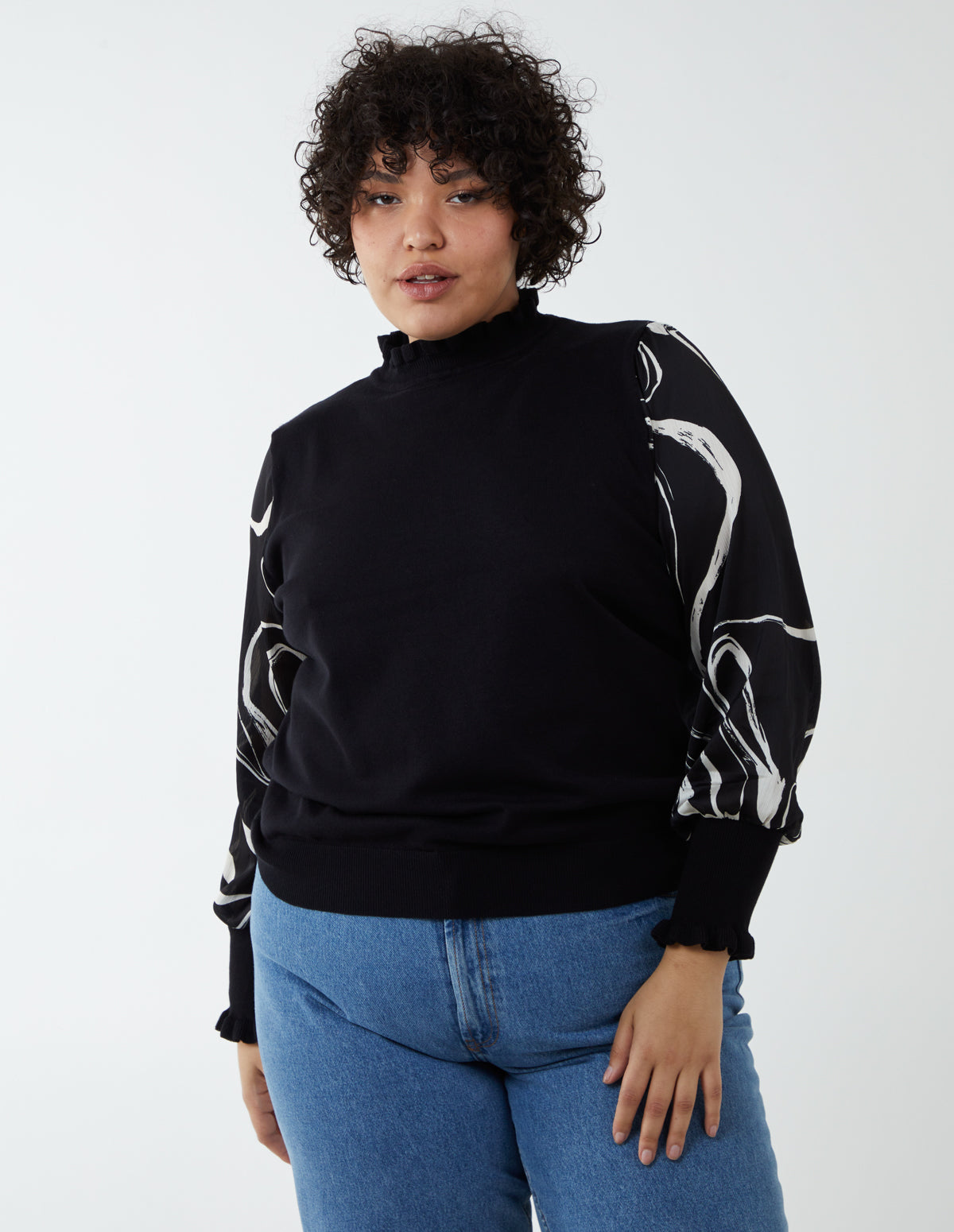 Curve Marble Sleeve Frill Jumper - 22/24 / BLACK