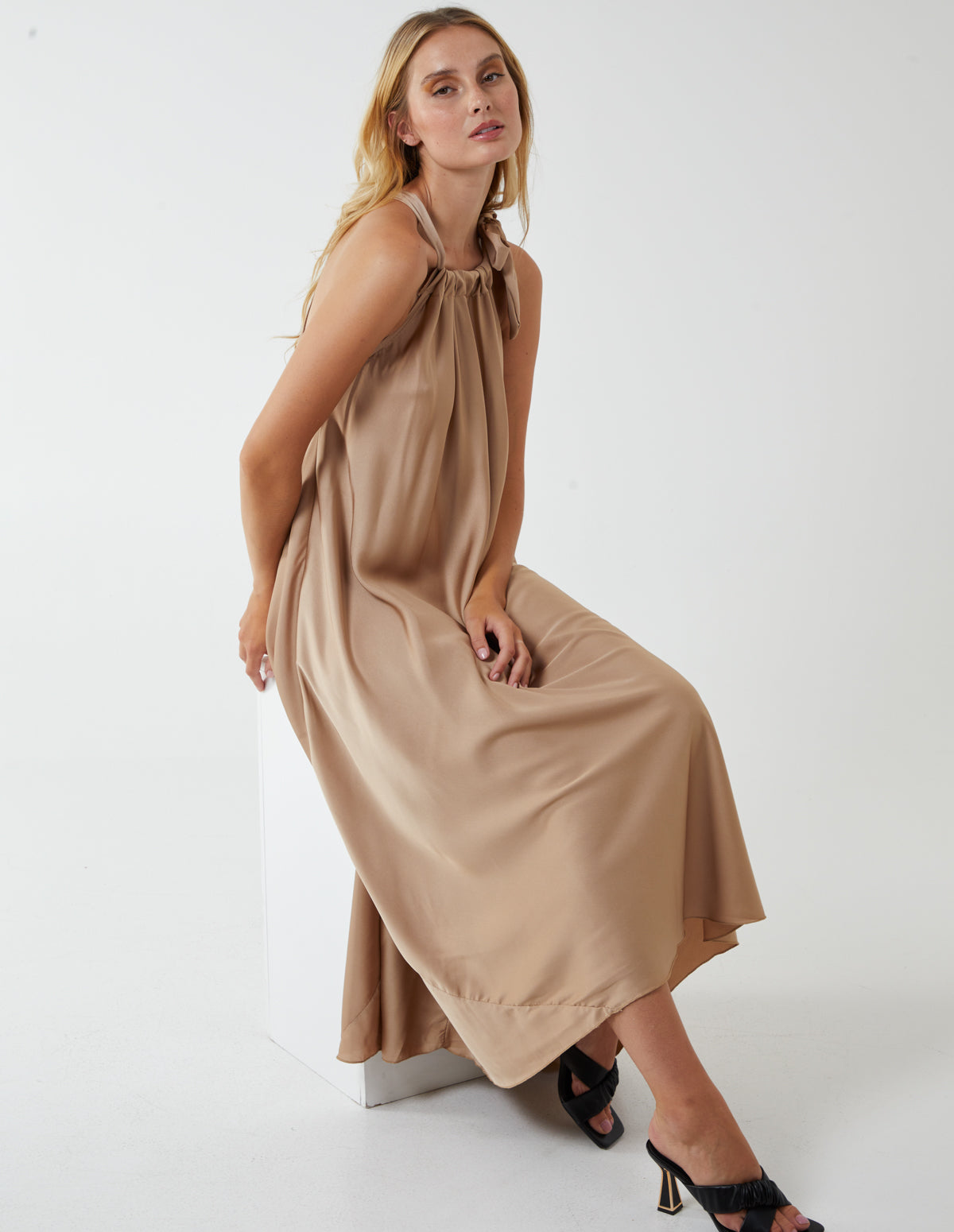 LIBERTEE - Satin Tie Neck Dress 