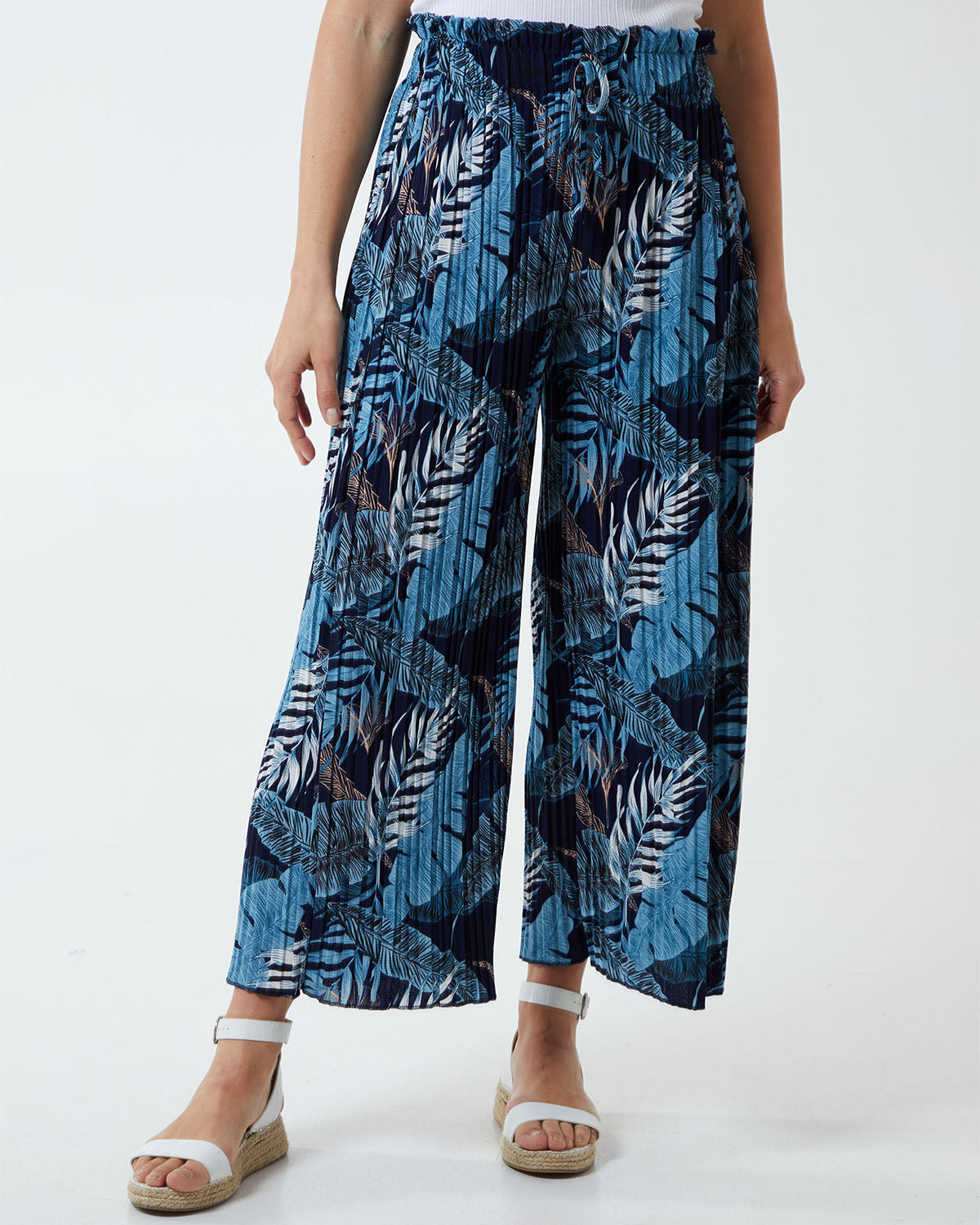 AVA - Tropical Print Pleated Wide Legs Trouser - S / BLUE