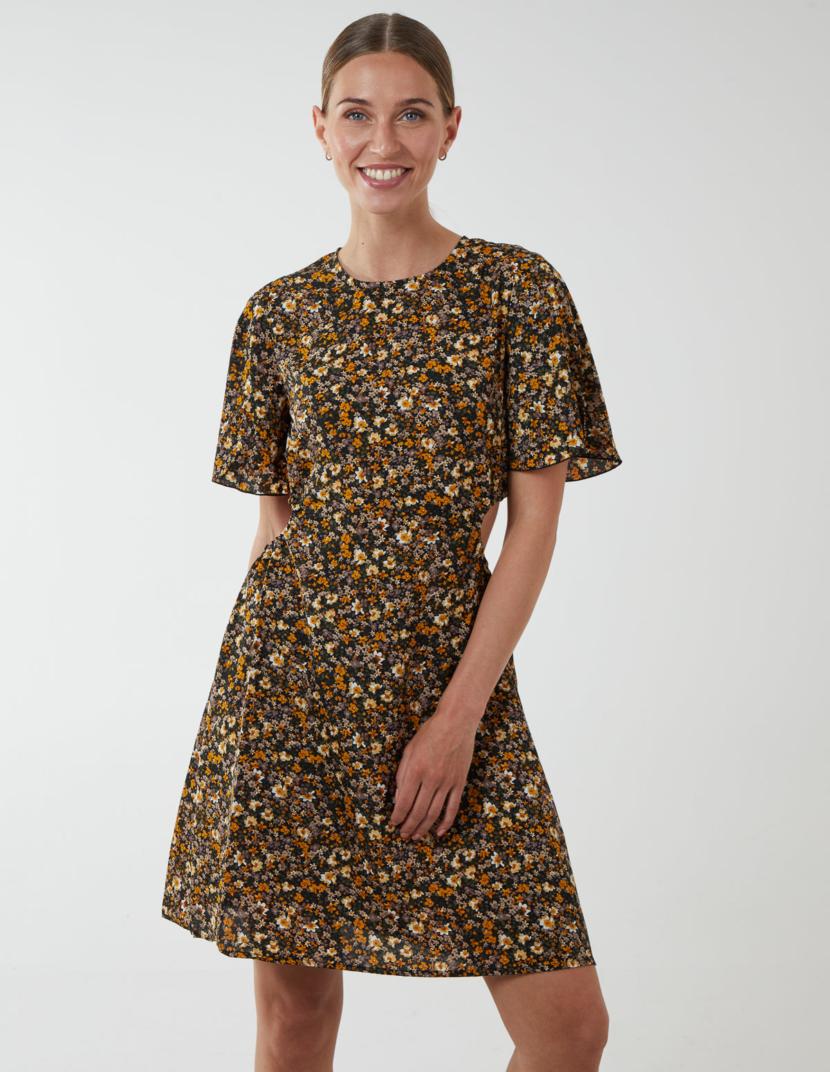 Floral Print Crew Neck Dress - 14 / BLACK PATTERN