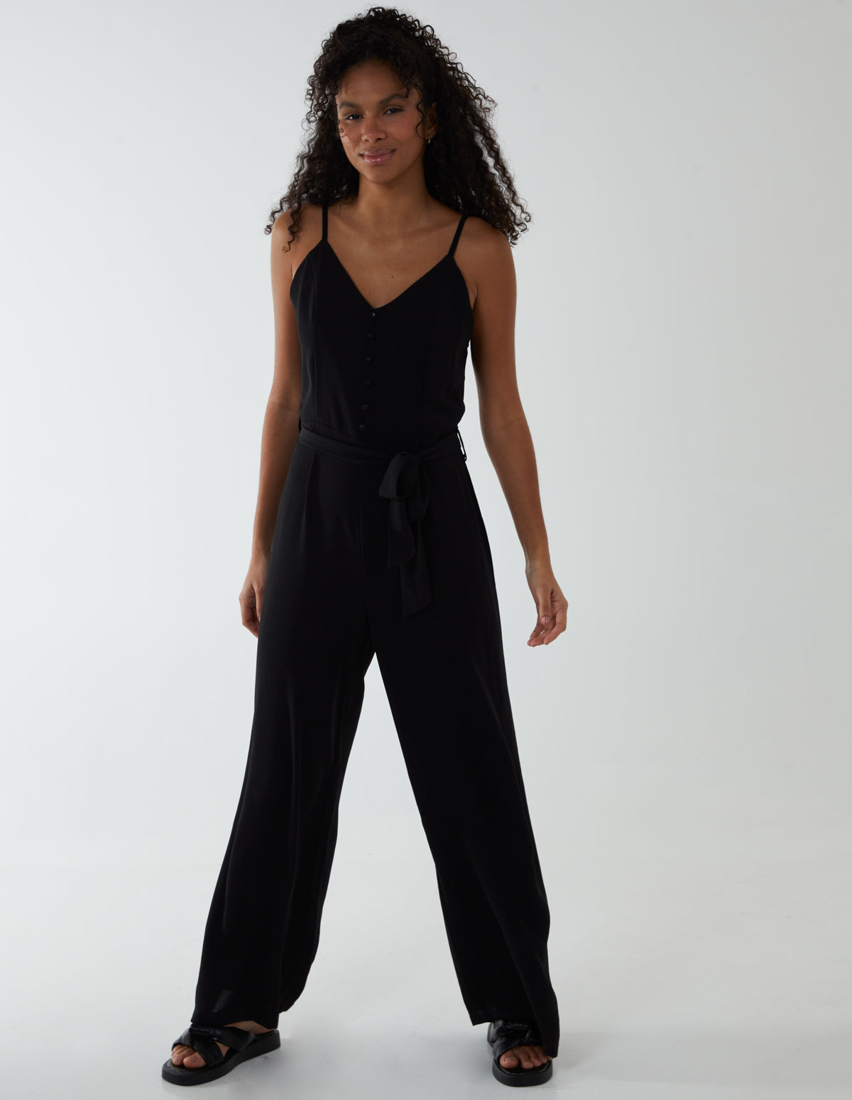 Button Front Strappy Jumpsuit - 16 / BLACK