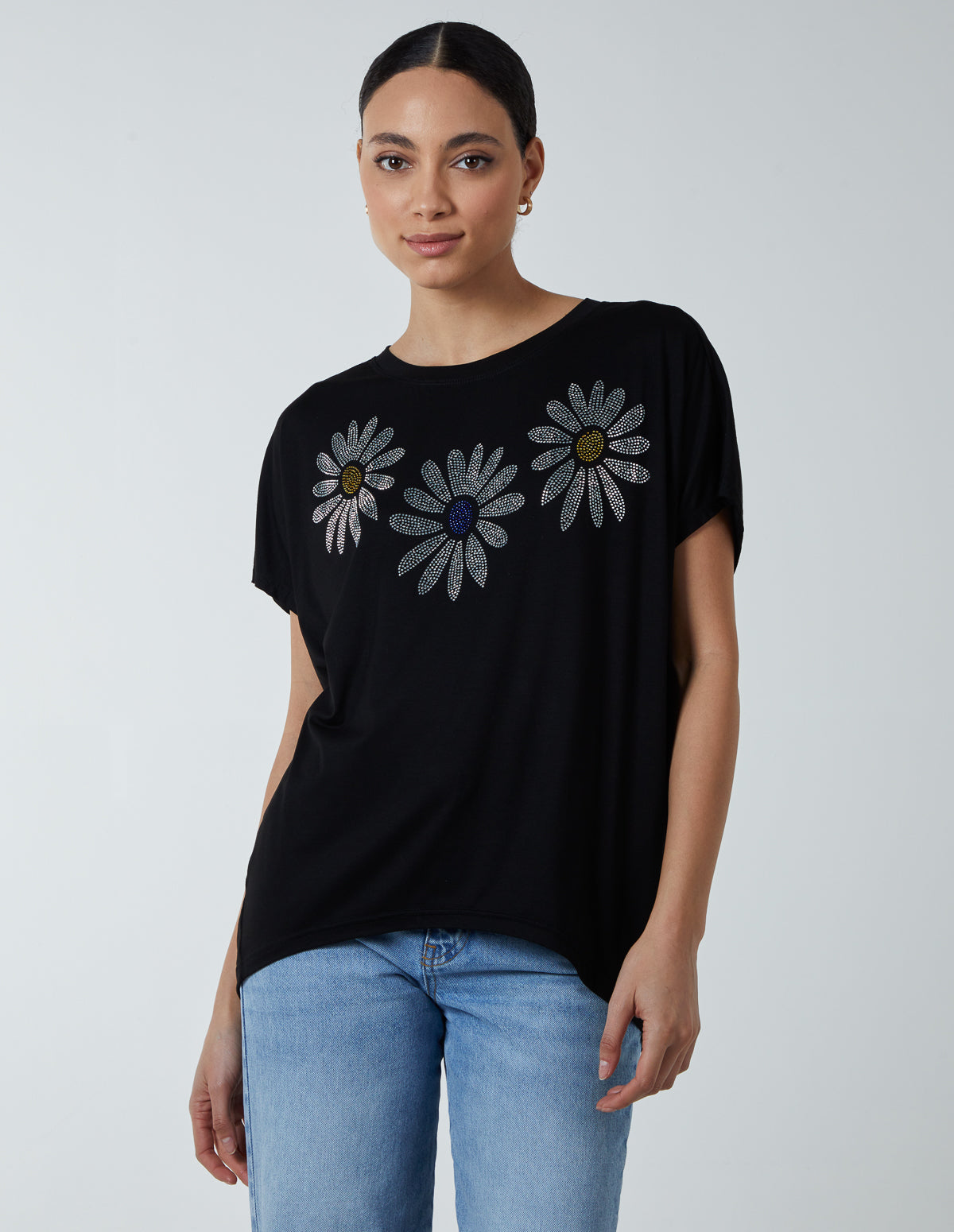 Multi Hotfix Daisy Tee 