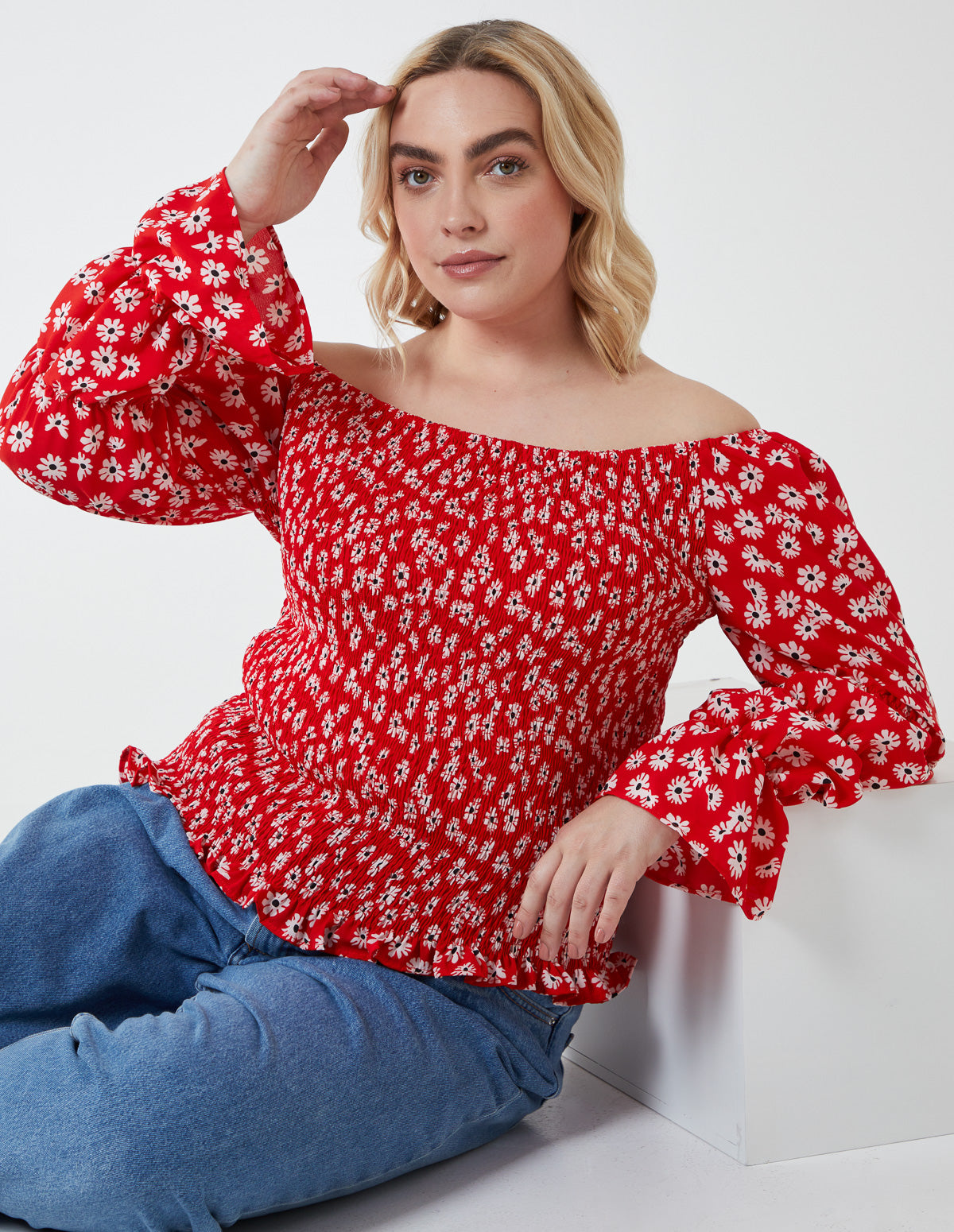 Curve Shirred Long Sleeve Top - 20 / RED