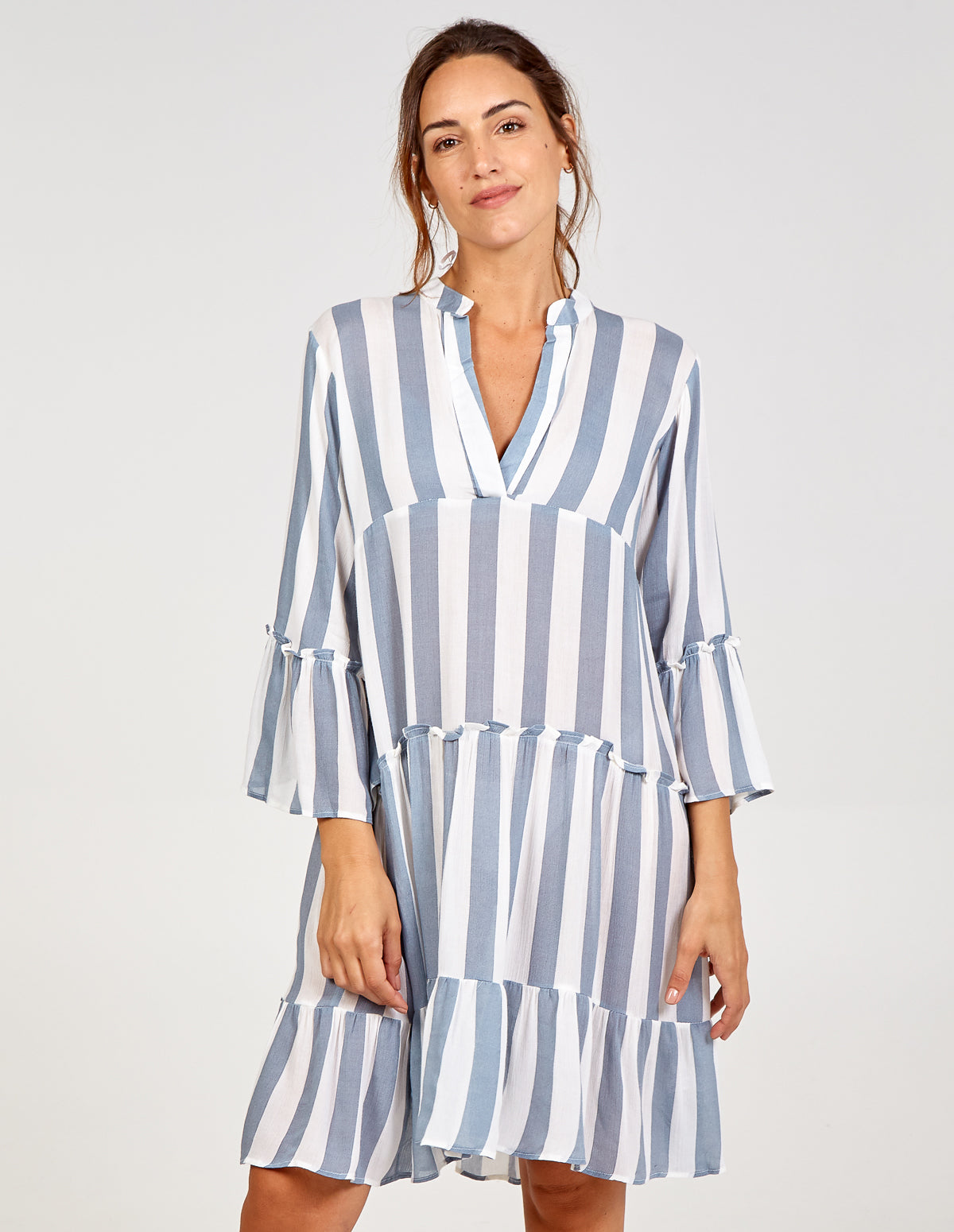 SONIA - V Neck Tired Frill Detal Oversized Dress 