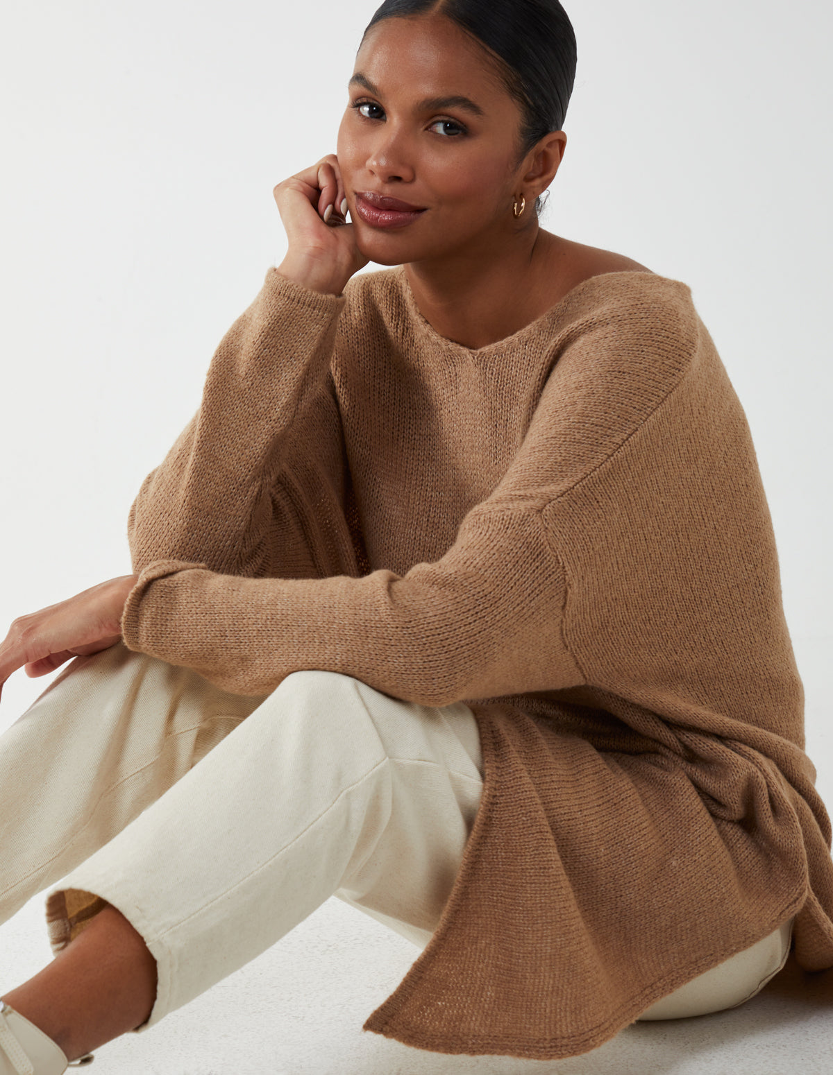 Asymmetric Knitted V Neck Jumper - ONE / Camel