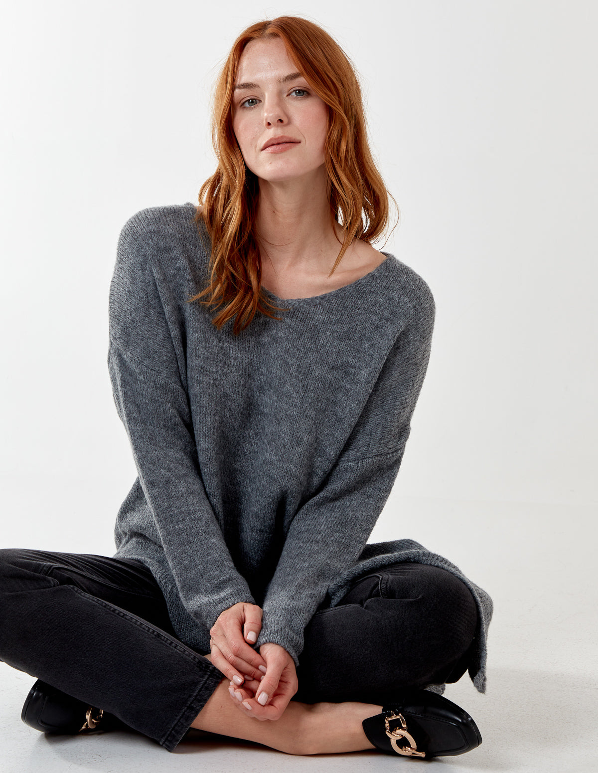 IVY - Asymmetric Knitted V Neck Jumper 