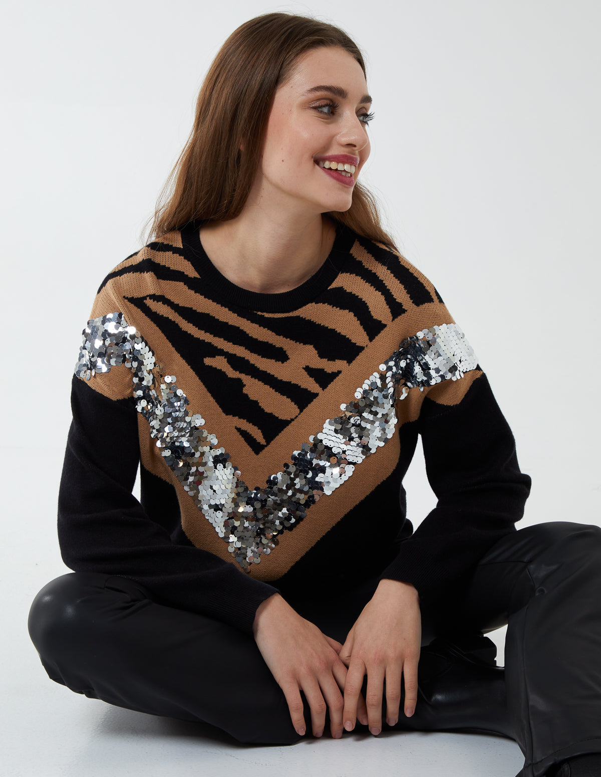 JACKIE - Zebra Sequin Front Oversized Jumper - S