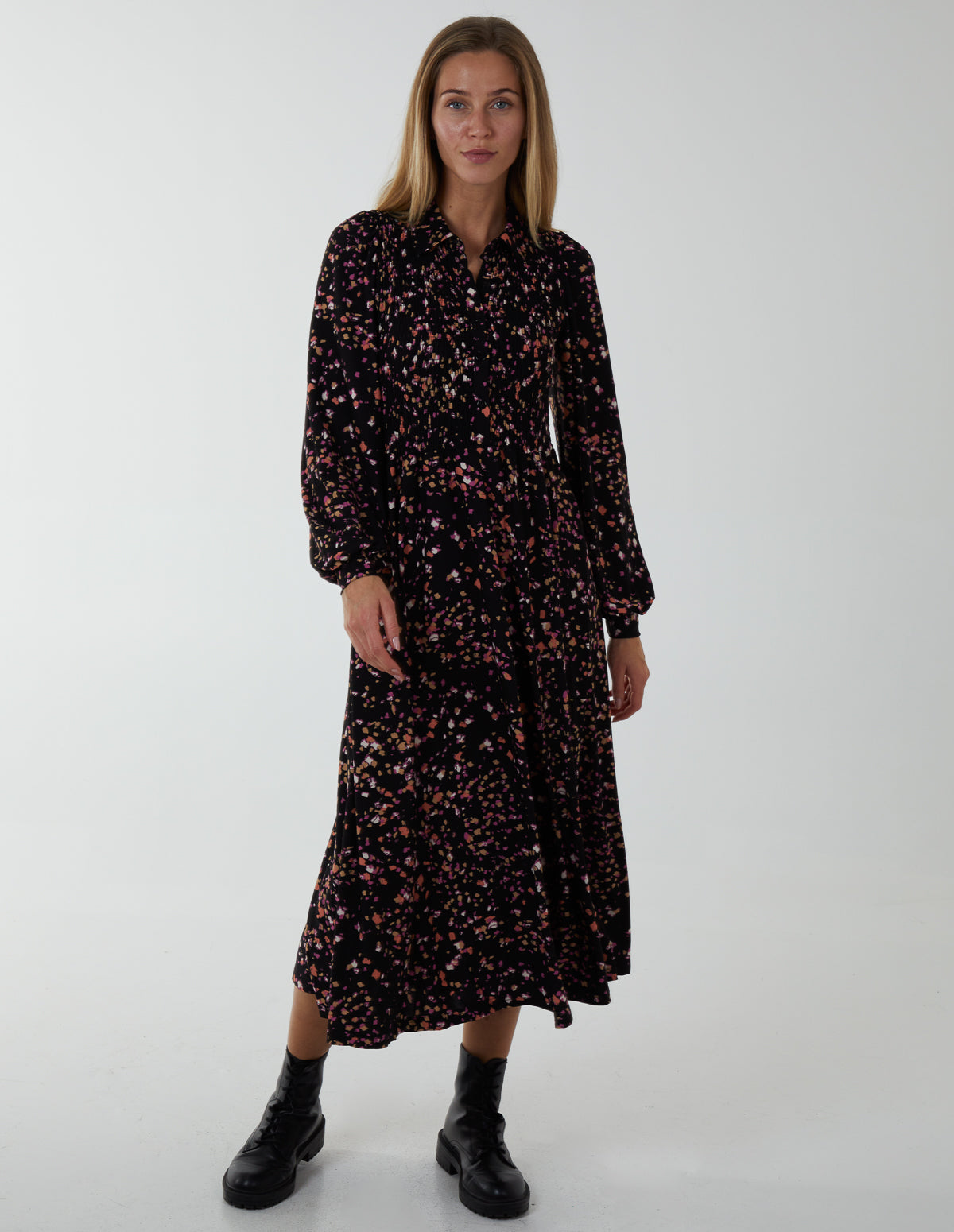 Shirred Bust Long Sleeve Midi Shirt Dress - M / BLACK PATTERN