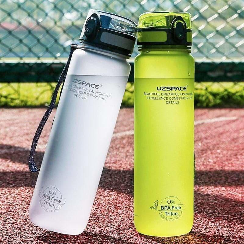 UZSPACE Clear Tritan Plastic & Dishwasher Safe BPA-Free Reusable Sports Water  Bottle Drink at the Gym, in the Car & Outdoors