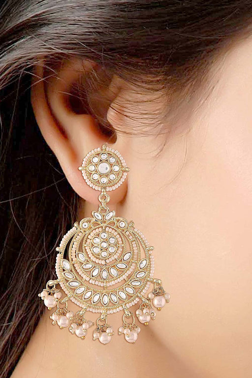 Buy Designer Earrings Set Online From I Jewels | Kundan Maang Tikka | Pearl  Earring Set