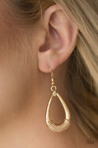 Paparazzi Earring - Trending Texture - Gold