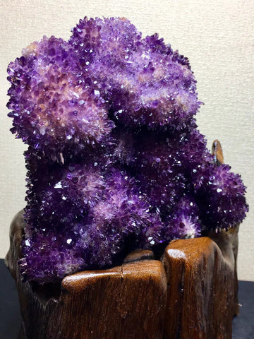 What is amethyst crystal?