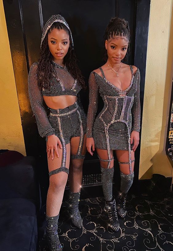 Chloe And Halle