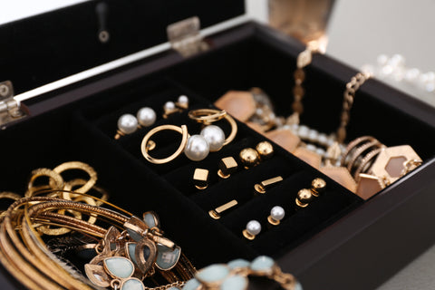 the earrings in jewelry box