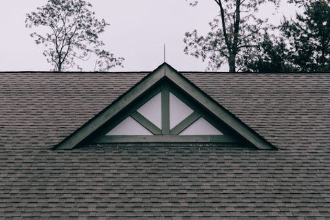 roof in cloudy weather