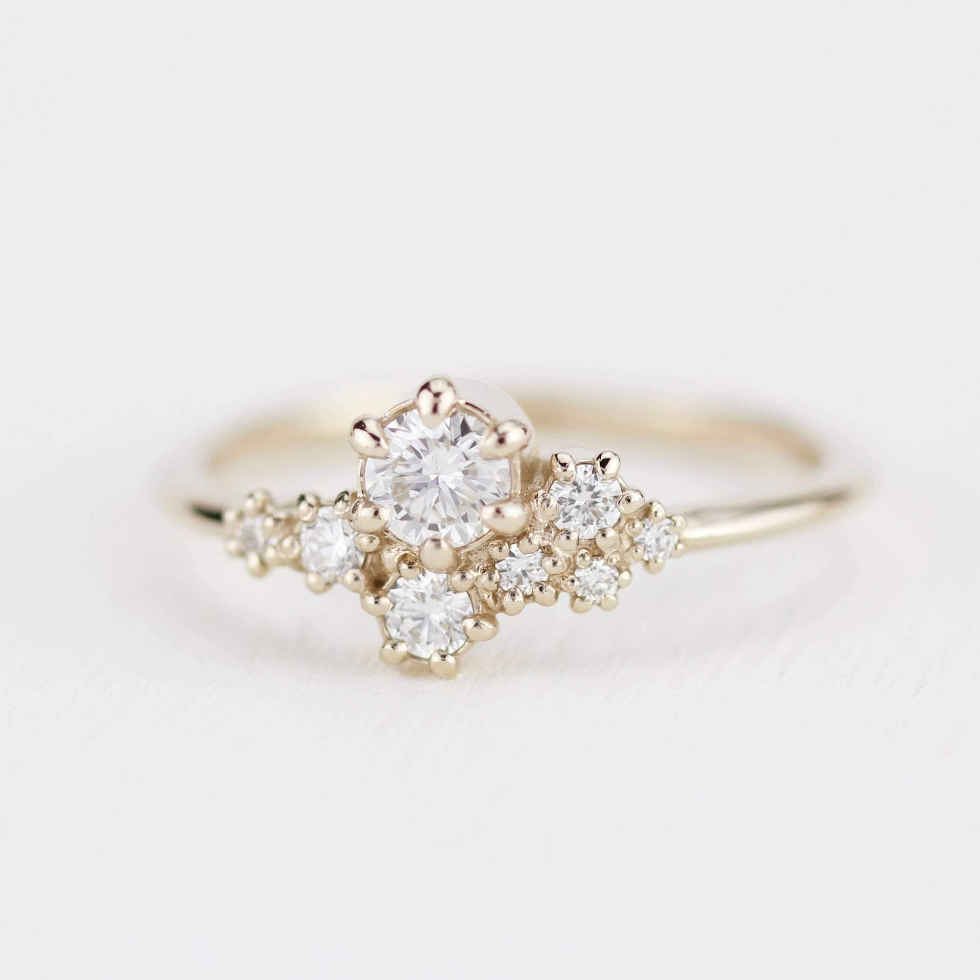 Round Cluster engagement ring | R320W – NOOI JEWELRY