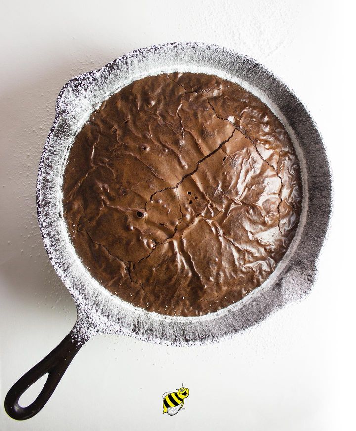 Cast iron brownies in a vintage cast iron skillet recipe by Crisbee