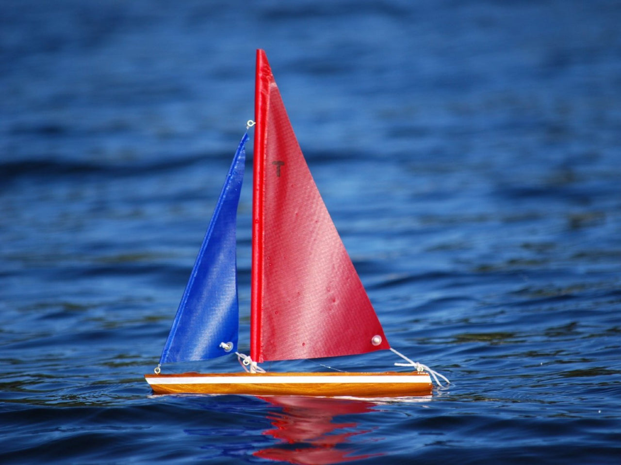 Tippecanoe Boats – The best model sailboats!