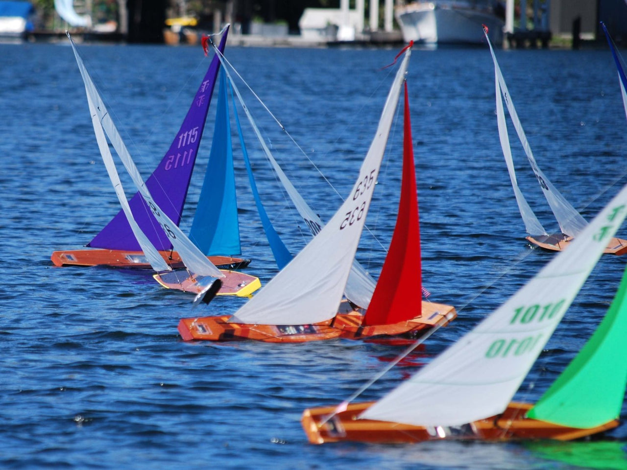 remote control model sailboats