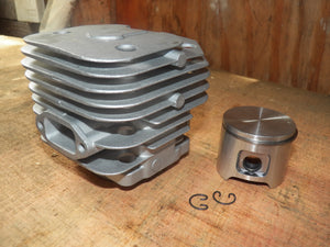 Husqvarna 61 Chainsaw 48mm piston and cylinder kit 503 53 20-71 NEW - Chainsawr