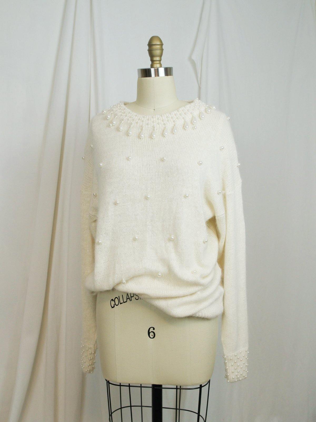 Vintage Pearl Teardrop Sweater – therapi