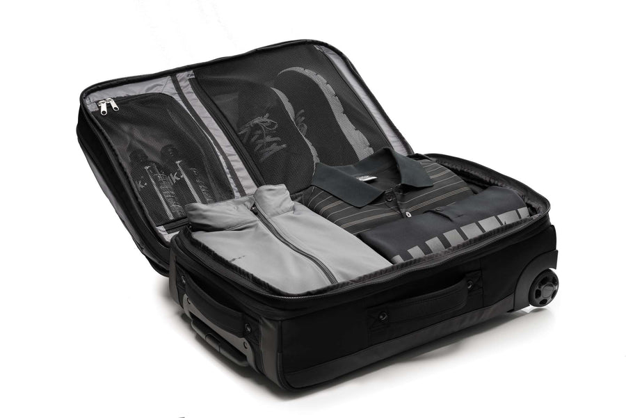 nike departure roller bag