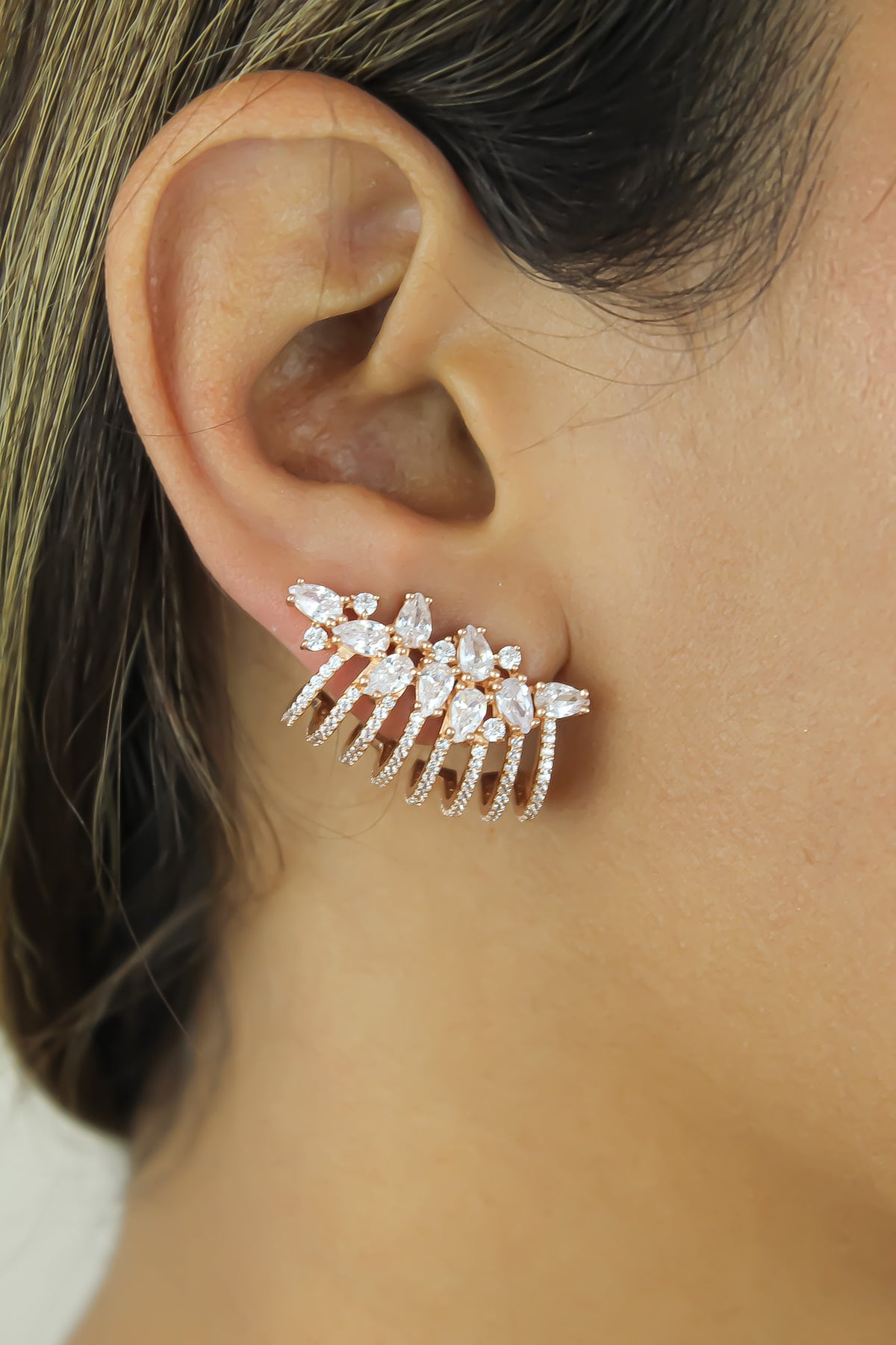 Golden earrings for bride with white stones