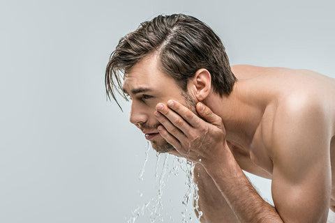 Best Facial Cleanser For Men (2020)