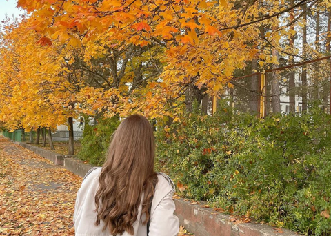 The autumn shed, what is seasonal hair loss, UKLASH