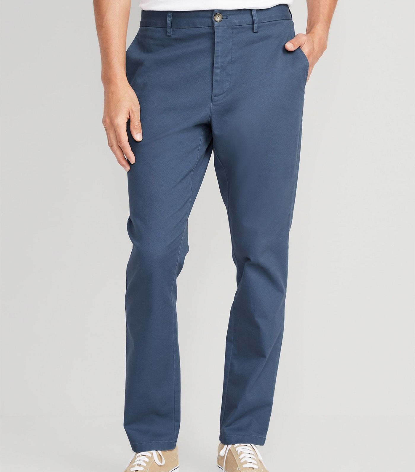 Old Navy Straight Ultimate Tech Built-In Flex Chino Pants for Men