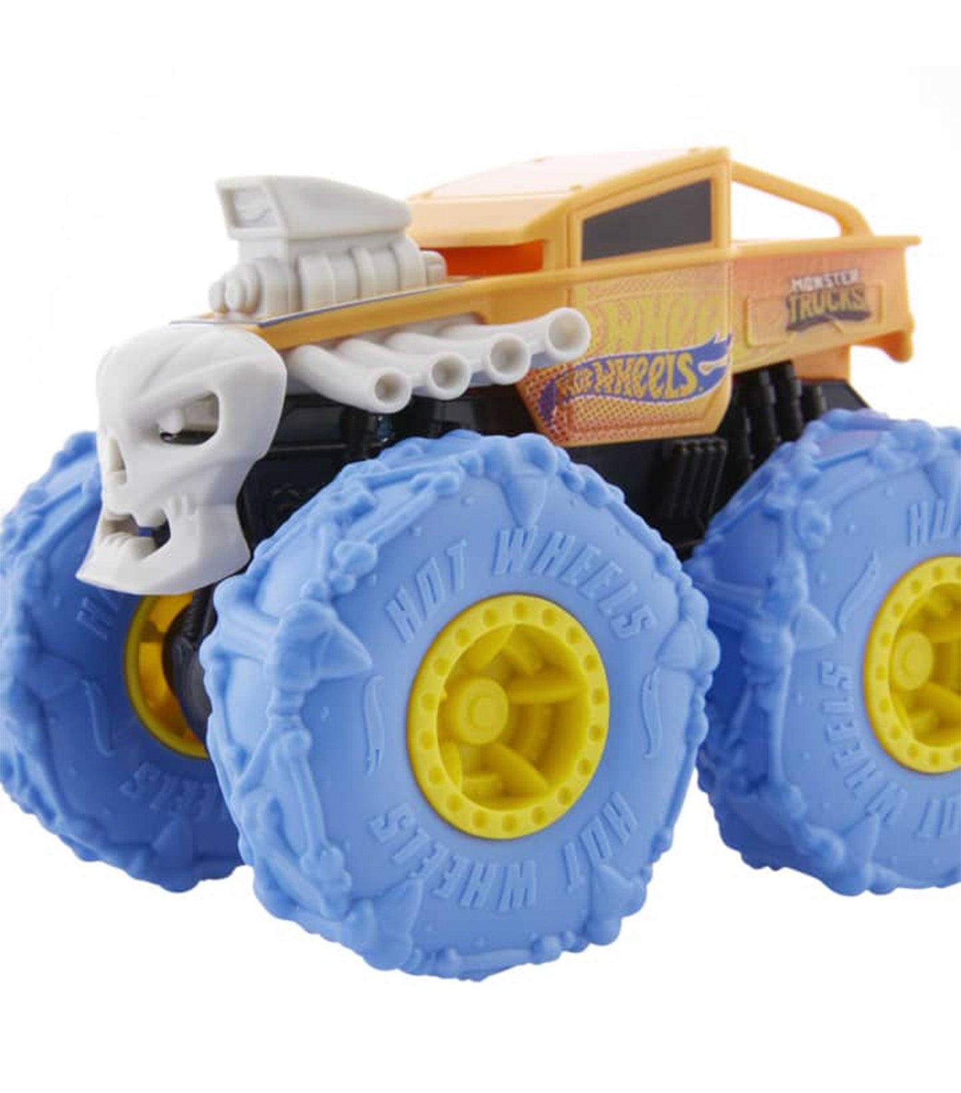  Hot Wheels Monster Trucks Arena Smashers Bone Shaker Ultimate  Crush Yard Playset, Includes 1 Exclusive Bone Shaker & 3 Crushable Cars :  Toys & Games