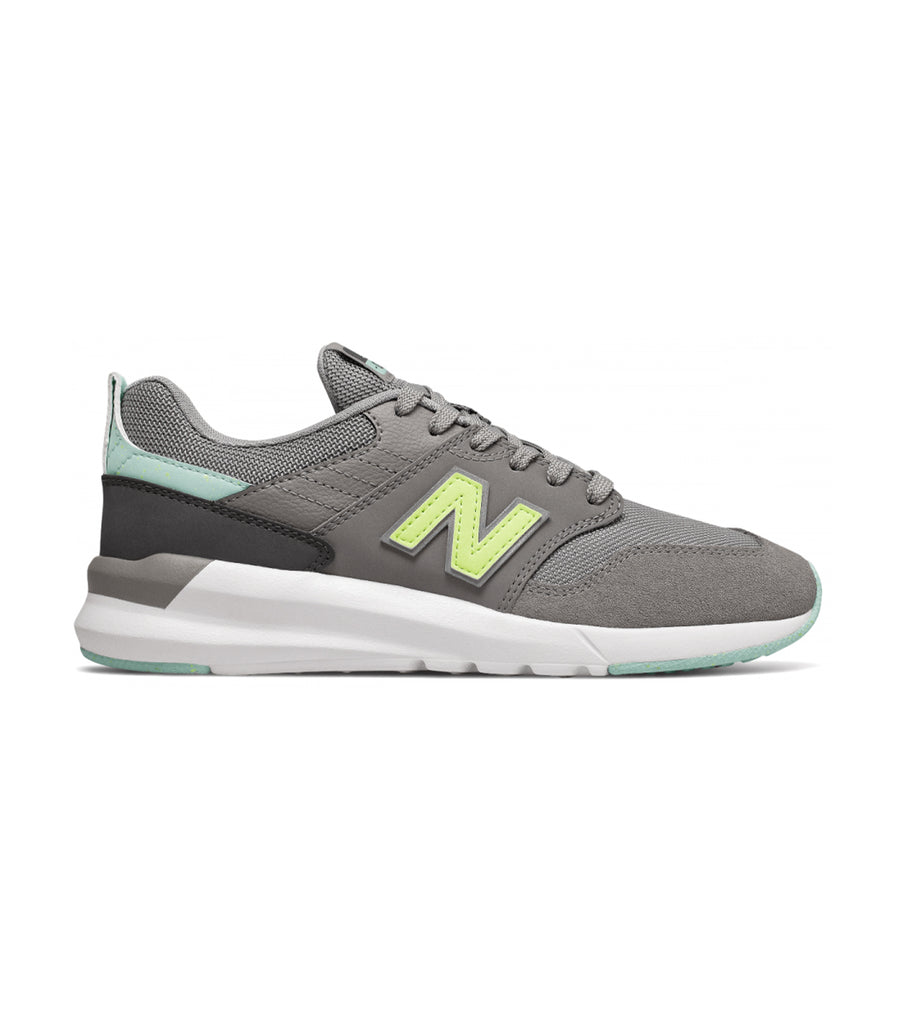 New Balance NB 009 Sneakers Gray – Rustan's