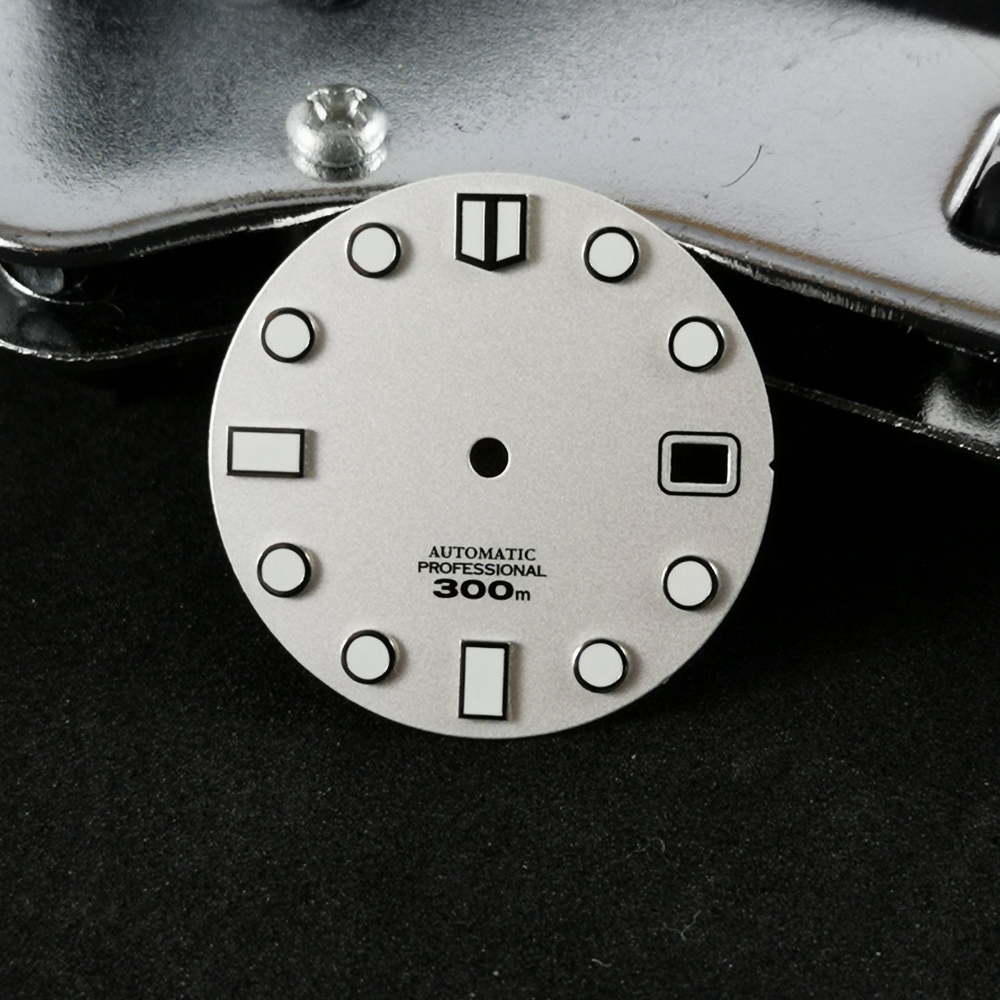 D0220 MM300 Style - White Dial – Watch&Style