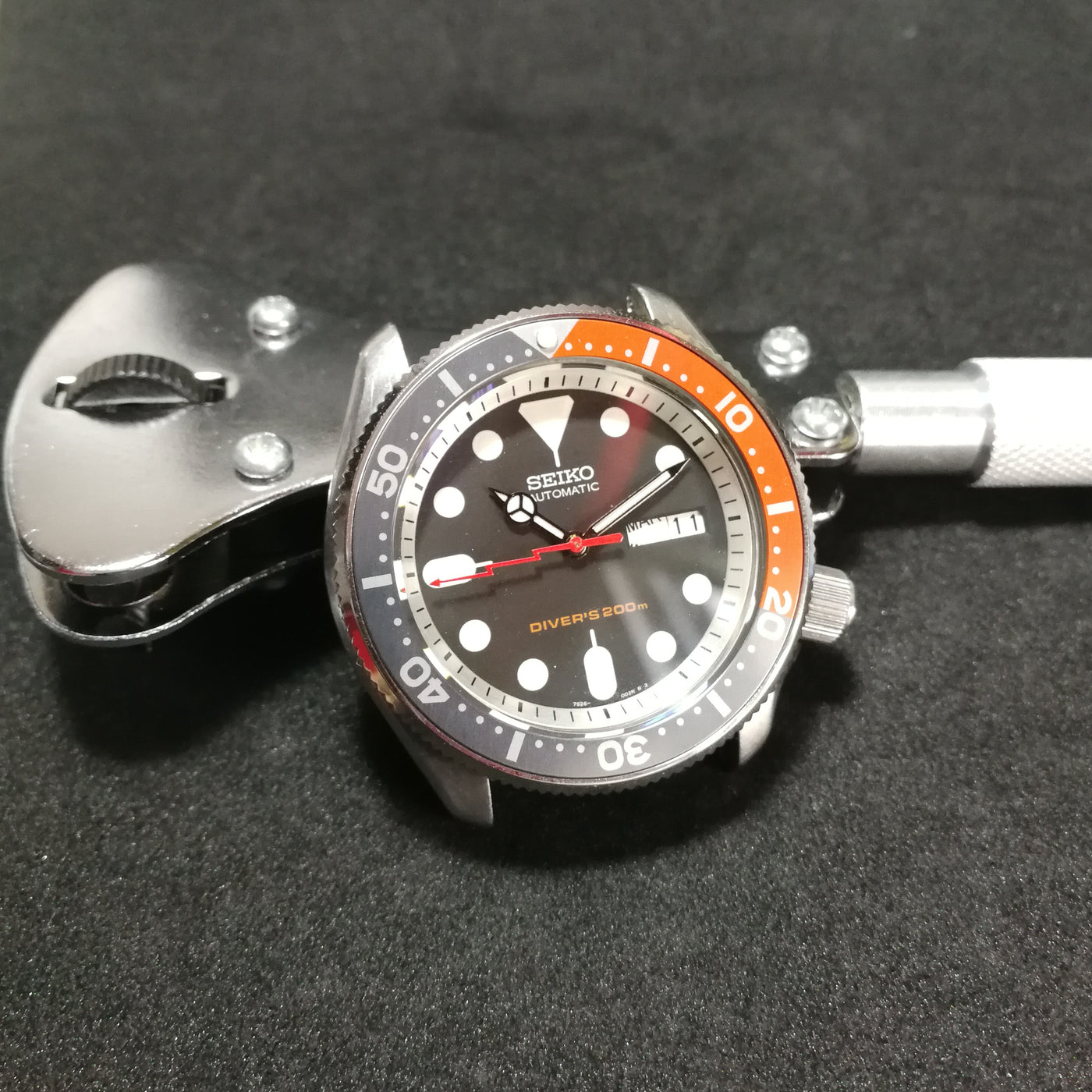 AI0060 SKX007 Aluminum Bezel Insert - Orange Gray – Watch&Style