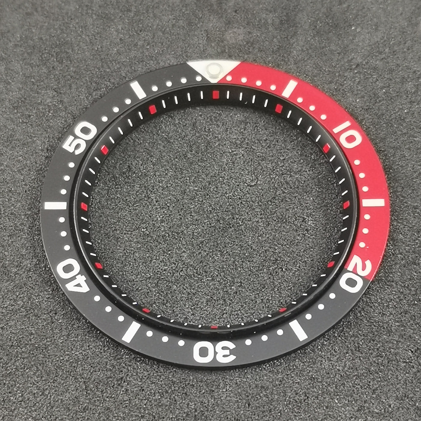 C0195 SKX007 Chapter Ring-Black with Red Marker – Watch&Style