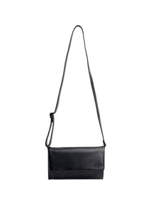 Crossbody Wallet Purse in Black | Béis Travel