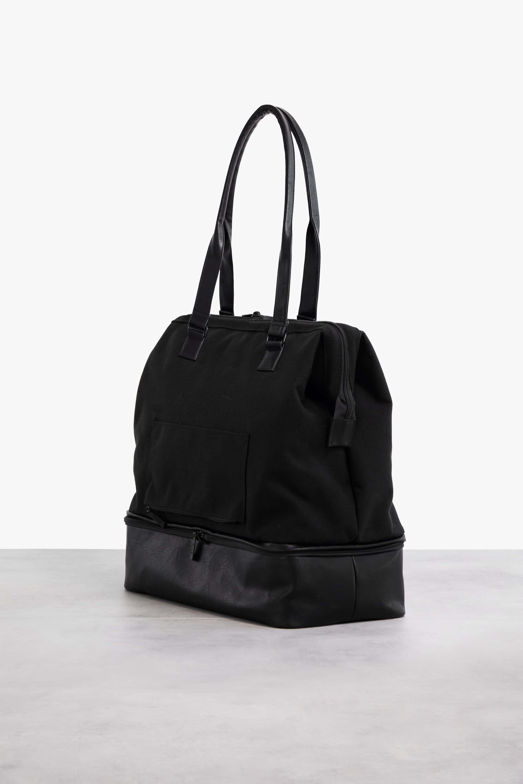 Béis 'The Convertible Mini Weekender' in Black - Small Weekend Bag ...