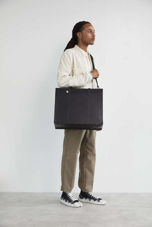 Beis Weekender Bag Slate in 2024 | Weekender bag, Bags, Velcro straps