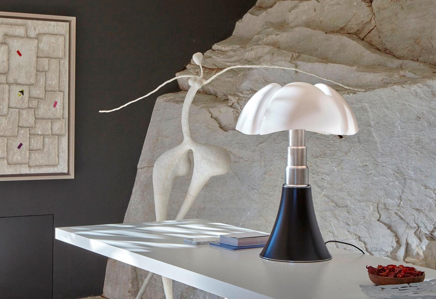 Pipistrello table lamp twentytwentyone