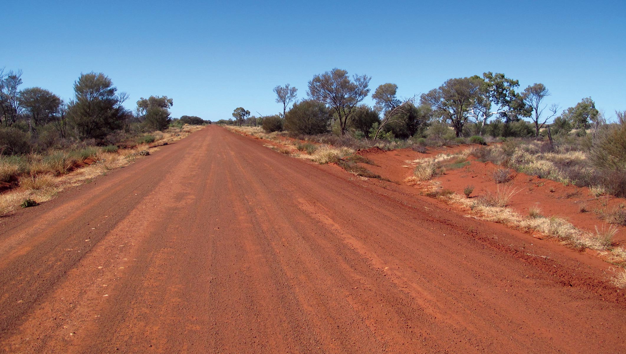 Gary Junction Rd east to Papunya