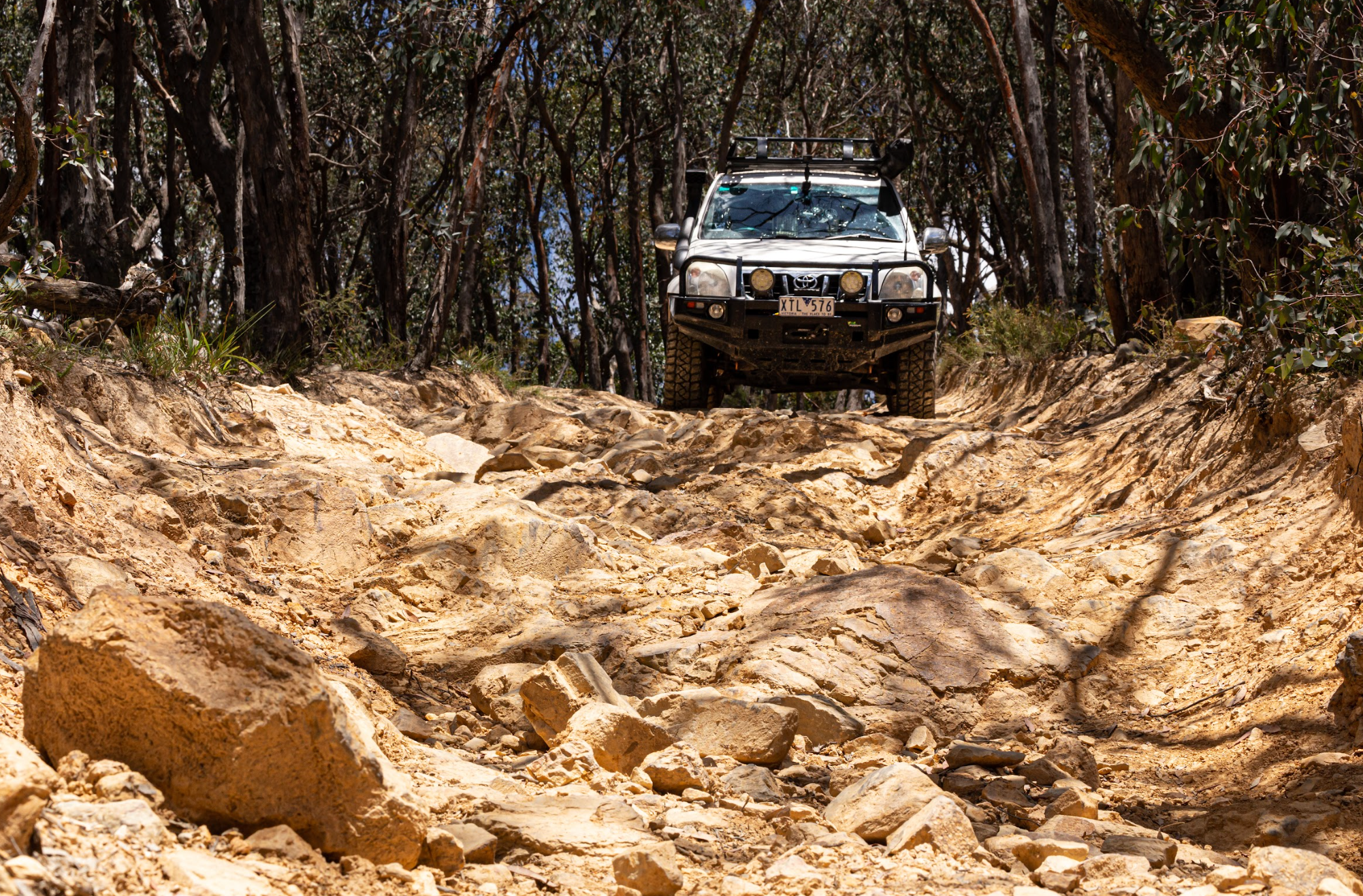 Top 5 4WD Tracks Near Melbourne – Hema Maps Online Shop