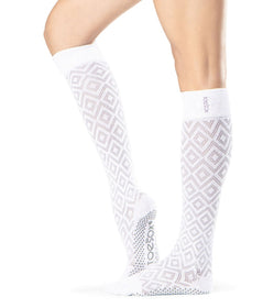 Toesox Knee High Scrunch Full-Toe Yoga Grip Socks at