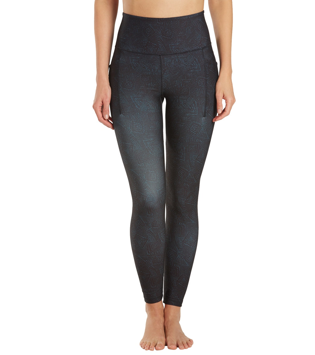 Om Hi Rise 7/8 Legging - Black Print by Gaiam Online