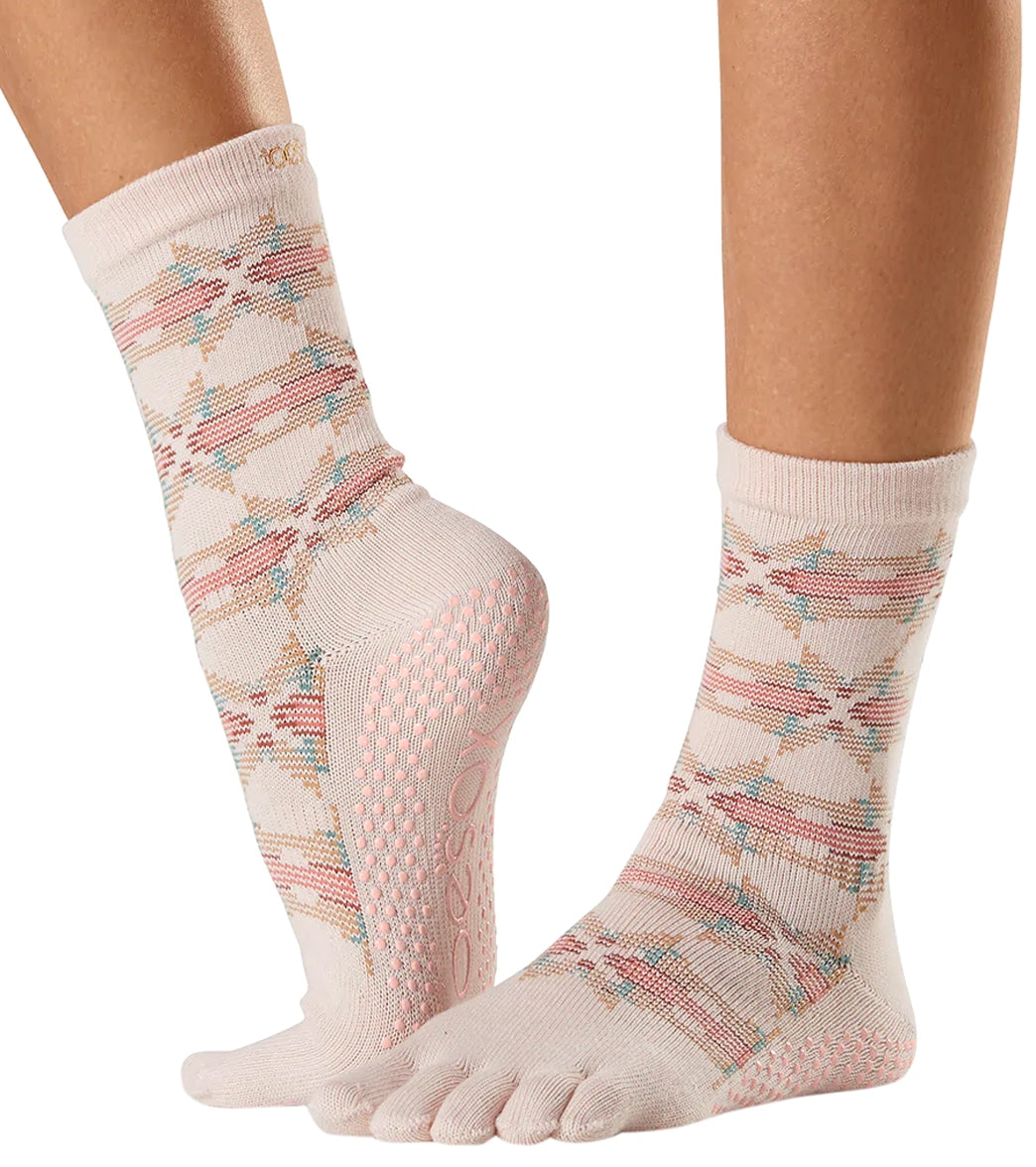 Zando 3 Pairs Long Pilates Grip Socks for Women Yoga Socks with Grips  Hospital Socks Grippy Socks Dance Socks 