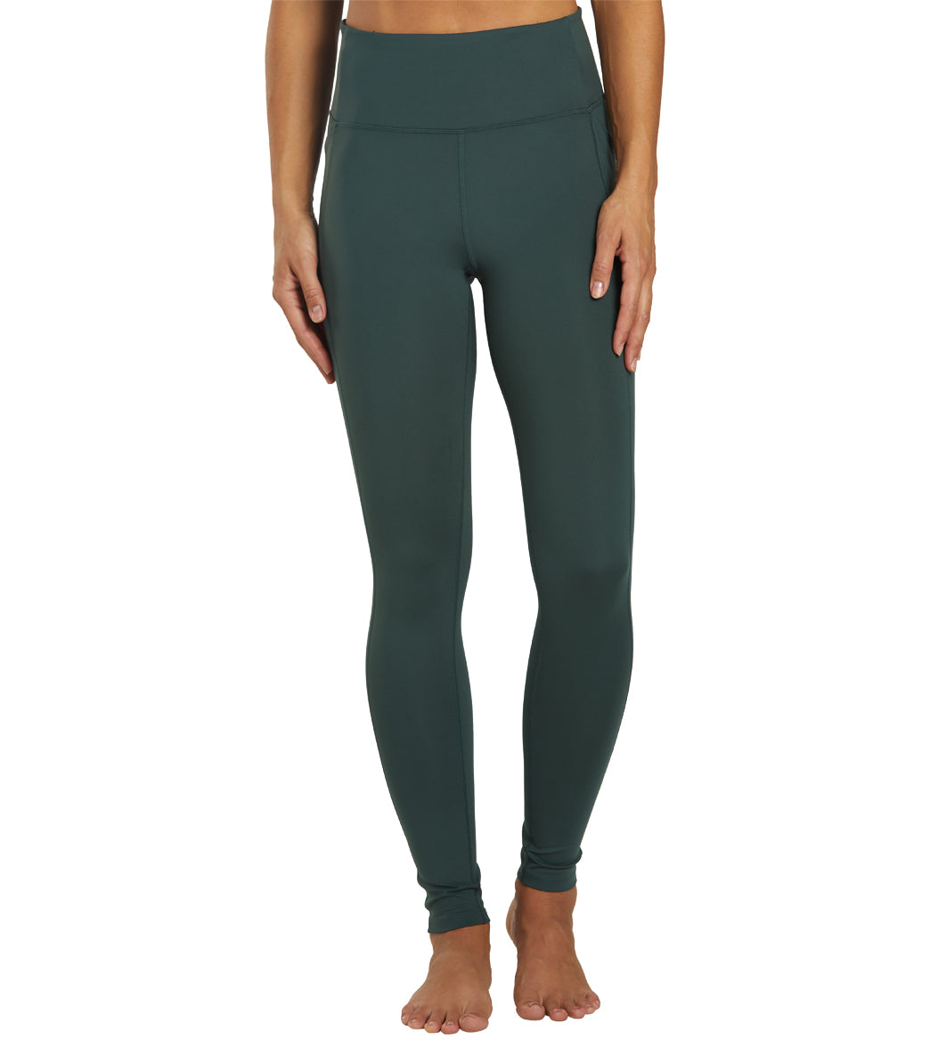  Girlfriend Collective Compressive Pocket Legging (28.5  Inseam), Midnight, XXS : Clothing, Shoes & Jewelry