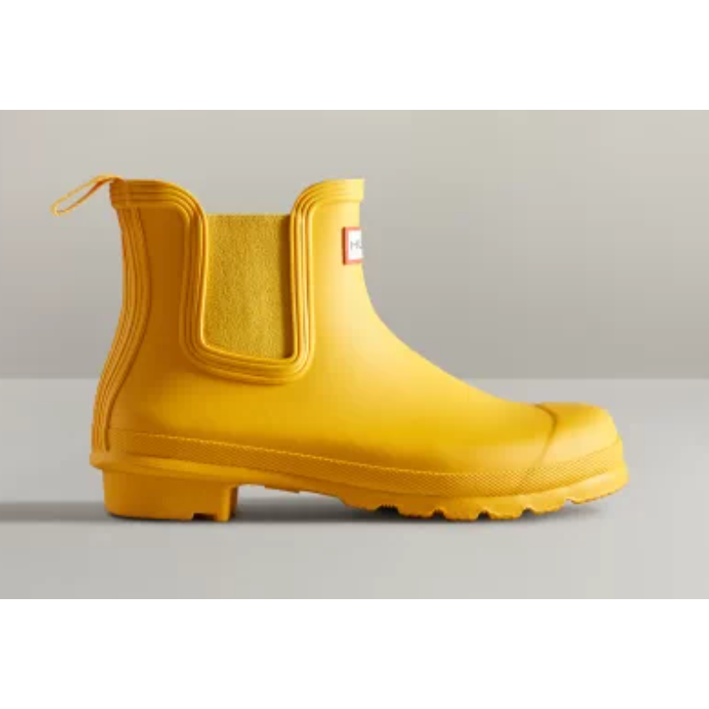 yellow hunter chelsea boots