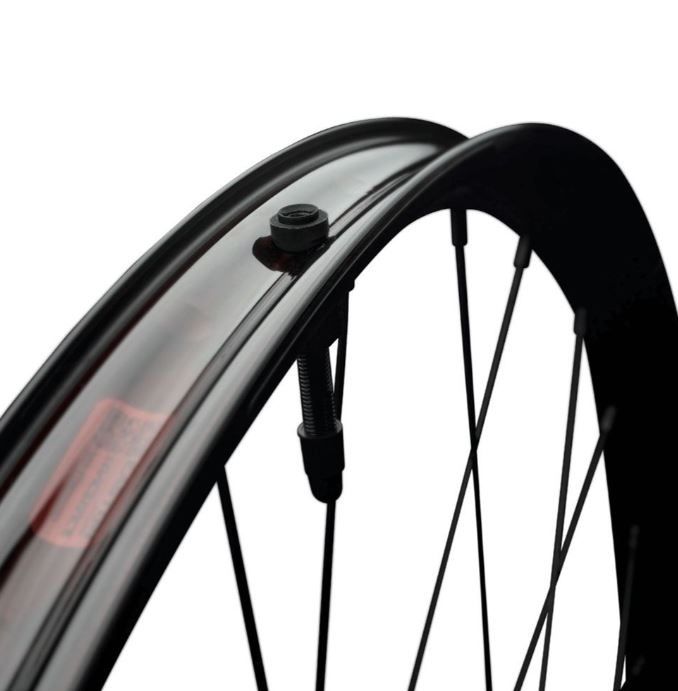 race face aeffect 29er mtb wheelset