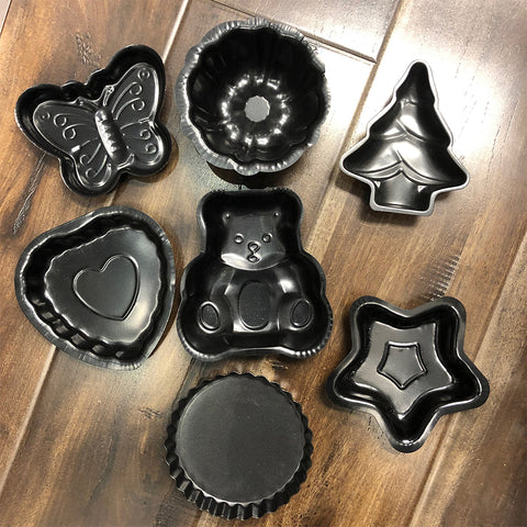 cookie pans with shapes