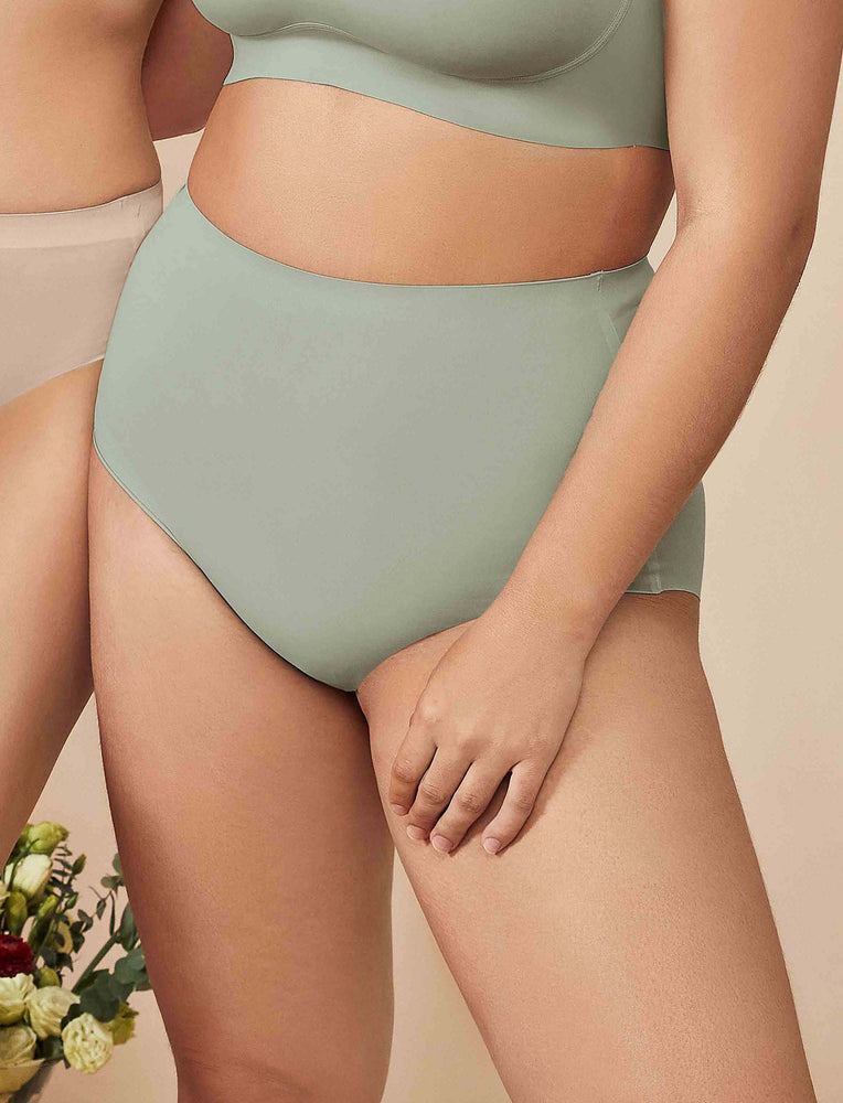 Seamless Sense Midi Panty S24-031051 – Sorella Malaysia