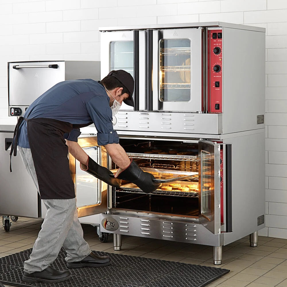 Double-deck LPG convection oven with chef